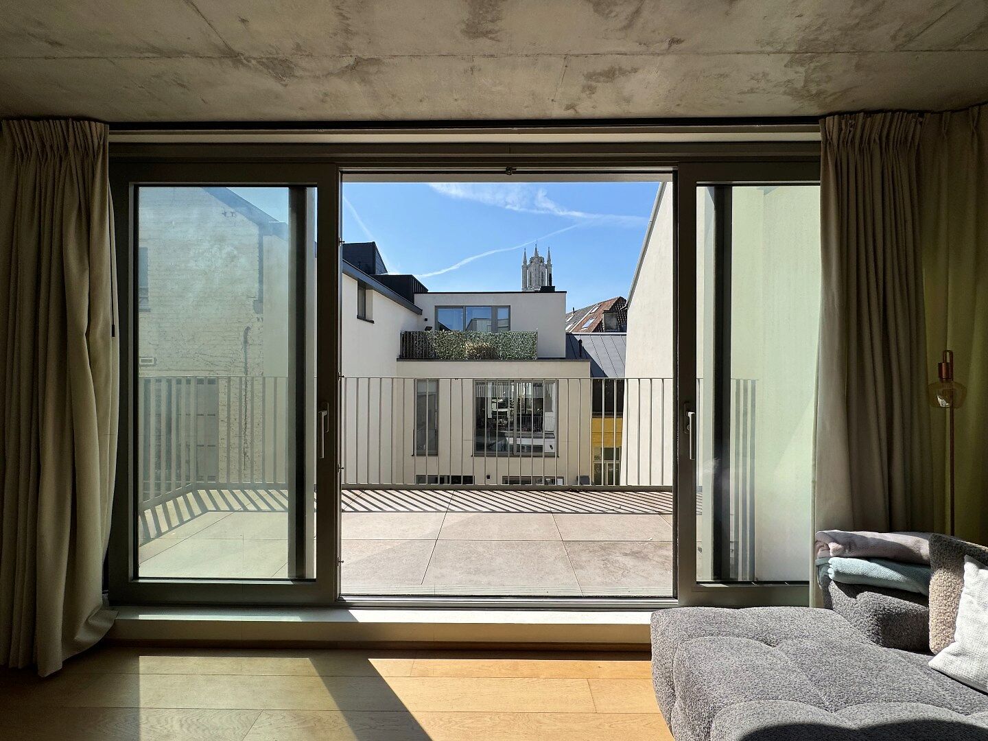 Exclusieve luxe penthouse met twee ruime terrassen in hartje Gent