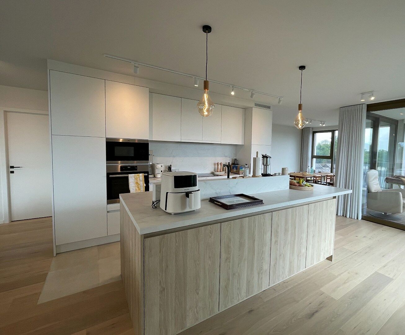 Prachtig penthouse met vier slaapkamers en twee terrassen in Gent