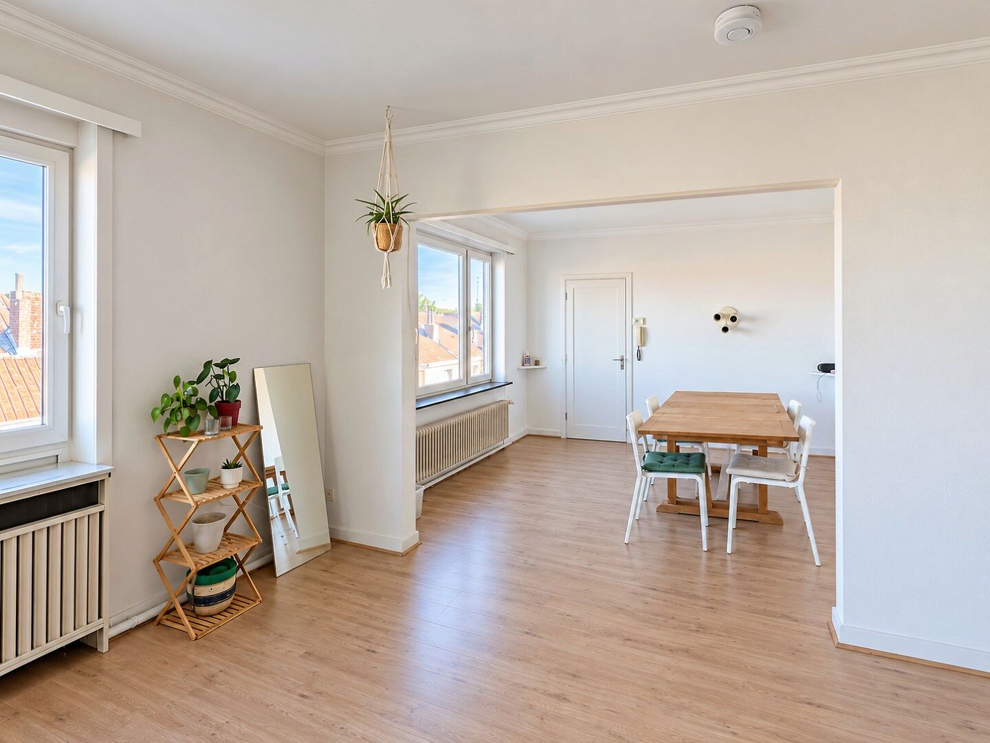 Lichtrijk 3-slaapkamerappartement tussen Sint-Pietersstation en UZ Gent