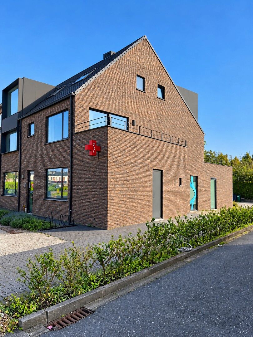 Recente en instapklare duplex met twee slaapkamers en zonnige terrassen