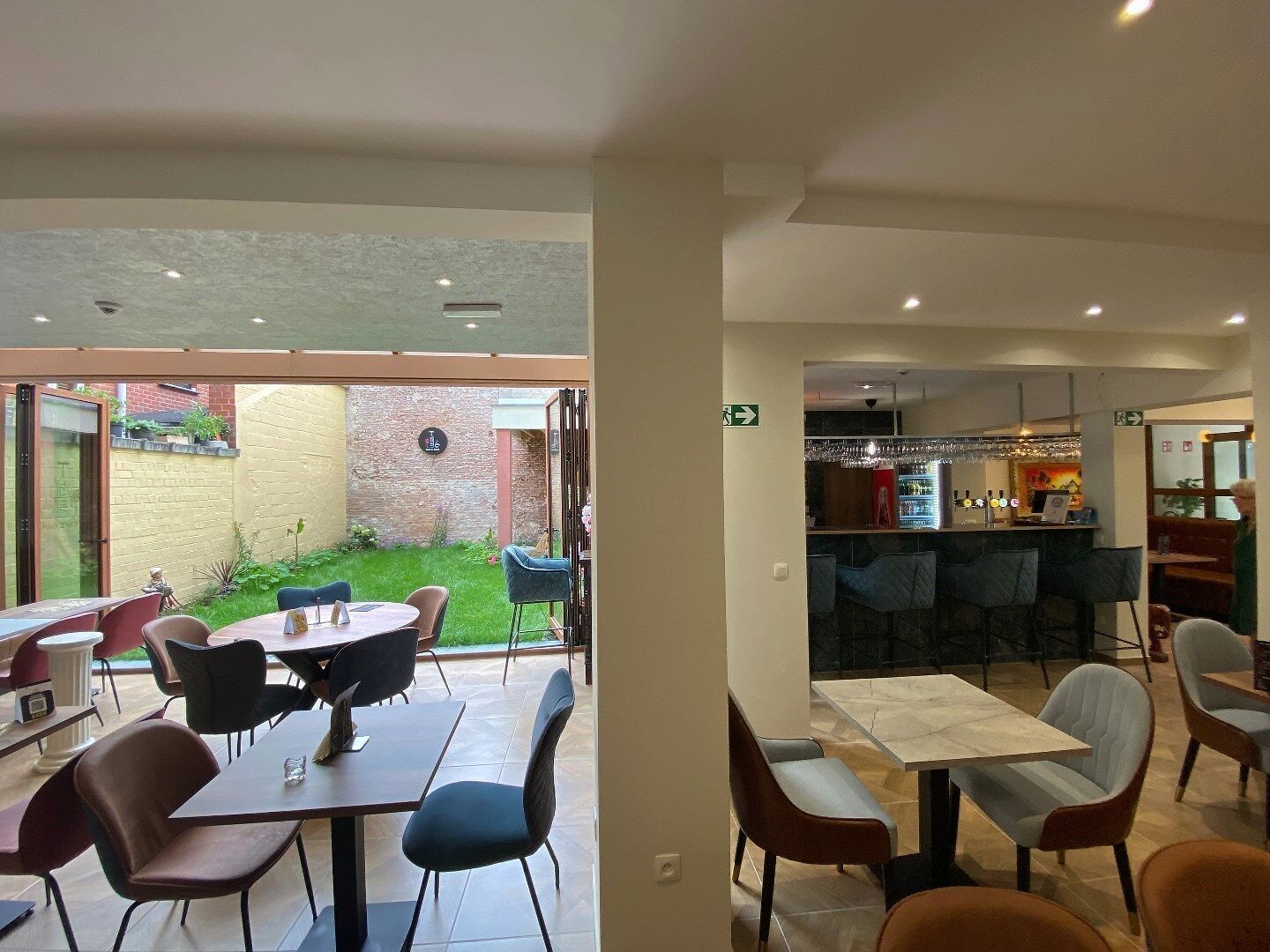 Horeca pand op commercieel zeer interessante ligging.