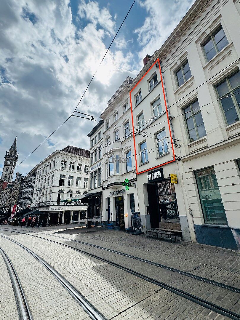 Luxueus afgewerkt triplex appartement in hartje Gent