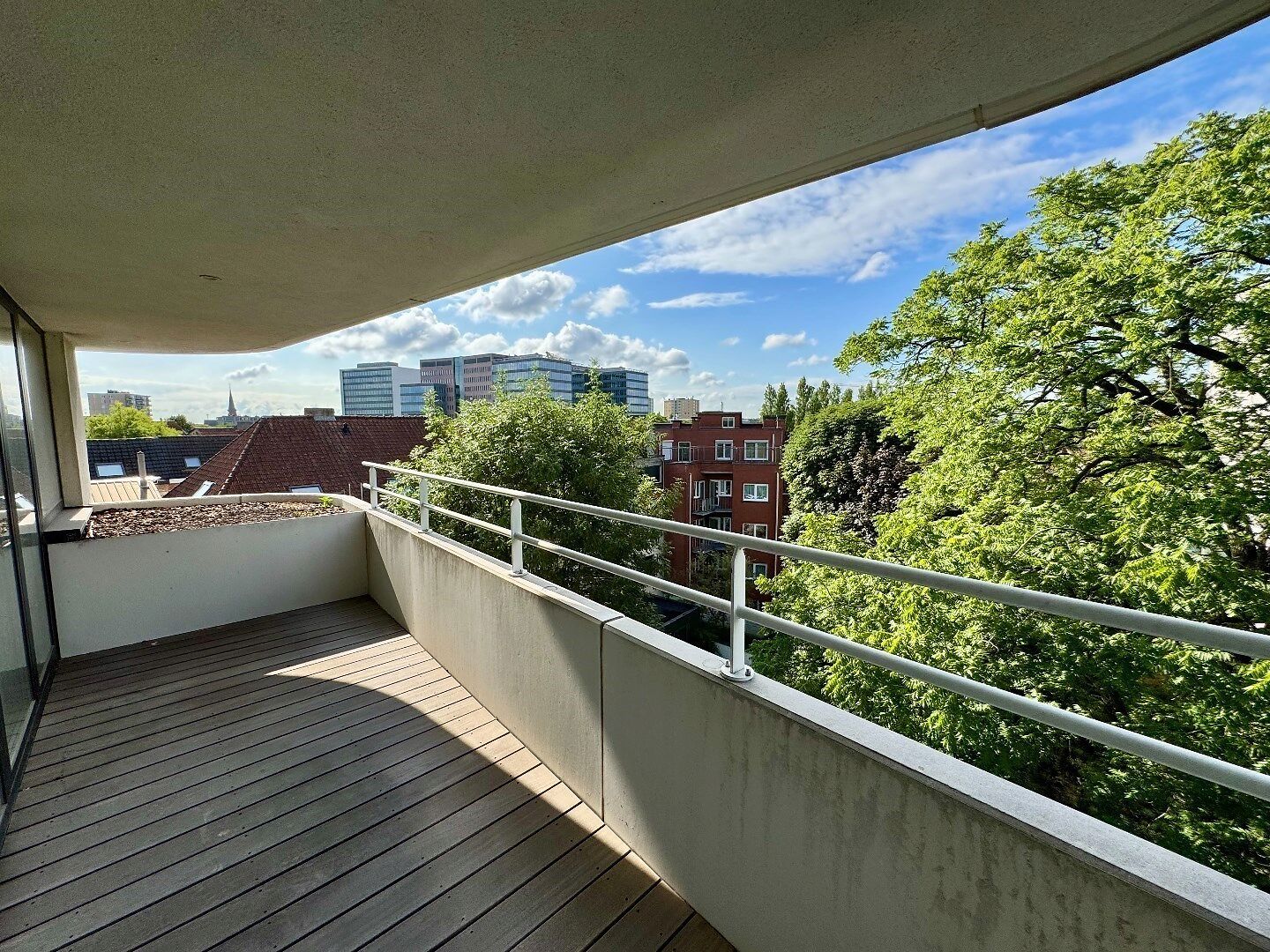 Luxueus appartement met panoramisch uitzicht in residentie Greentower