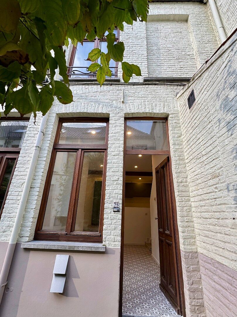 Gezellig en stijlvol afgewerkt cité-huisje te huur in hartje Gent