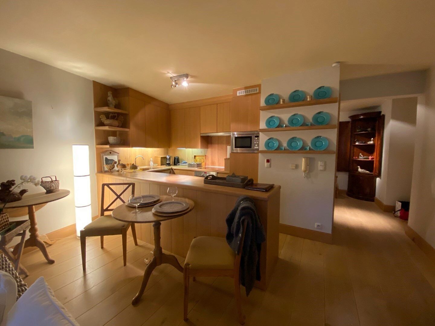 Modern gemeubeld 2 slaapkamer-appartement in het hart van Gent