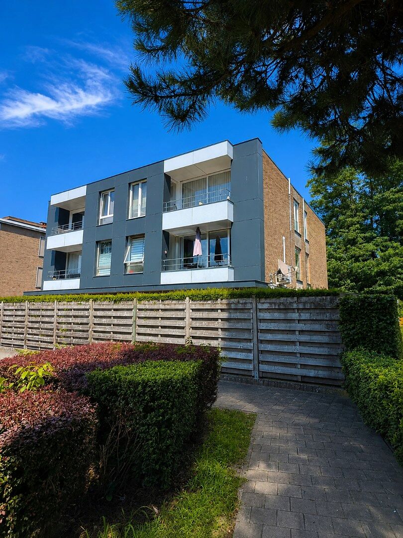 Twee naast elkaar gelegen appartementen met parkzicht - afzonderlijk of samen te koop