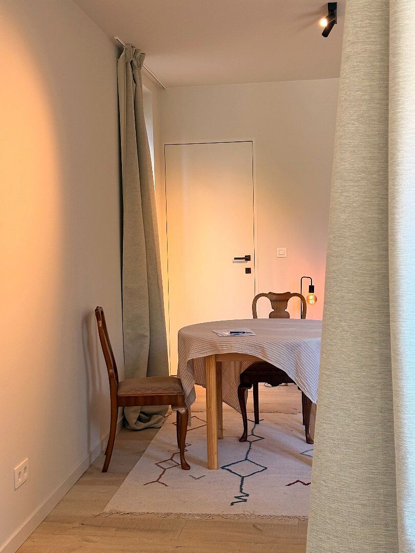 Luxueus gerenoveerd 1-slaapkamer appartement op topligging in Gent