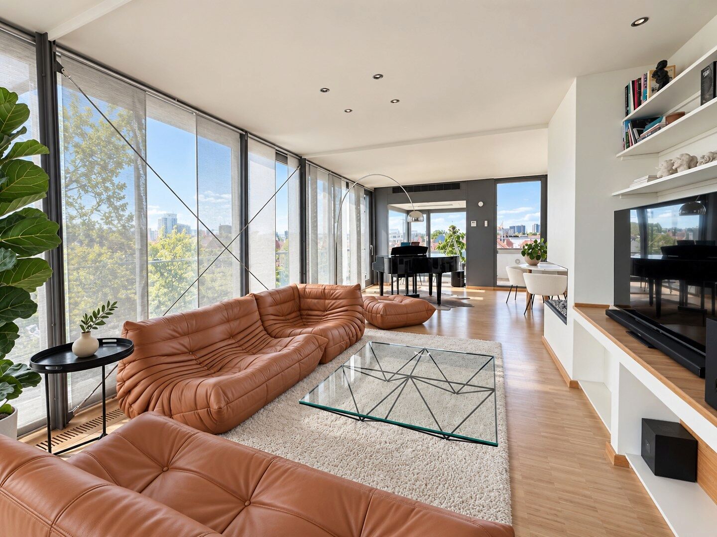 Uitzonderlijk penthouse van 220 m² met riant zonneterras in hartje Gent